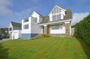7, Lower Well Park, St. Austell PL26 6UZ