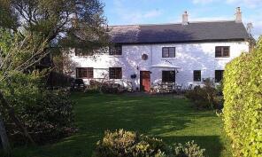 Rockfield House, Main Road, Buxton SK17 9QT