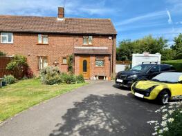2, Court Mead, Stone, Berkeley GL13 9LF