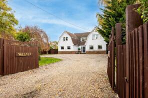 Walnut Lodge, Fambridge Road, Maldon CM9 6NL