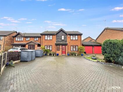 Woodmere, Luton