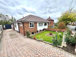 26, Whitehall Crescent, Wakefield WF1 2AF