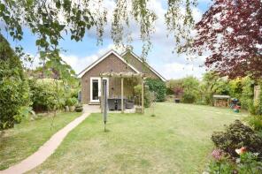 20, Barleycroft, Horsham RH13 8DP
