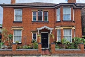 9, Rutland Road, Bedford MK40 1DG