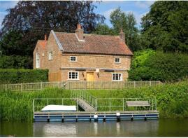 The Old Vicarage, Tyn Garth, Acaster Malbis, York YO23 2LX