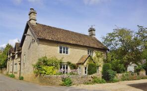 The Old Bakery, Street Through Langford, Lechlade GL7 3LN