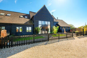 1, Spurriers Farm Barns, Chelmsford Road, High Ongar, Ingatestone CM4 0LQ