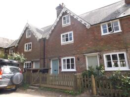 2, Post Office Terrace, Church Lane, Robertsbridge TN32 5PJ