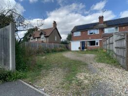 1, Main Road, Newark NG23 5QP