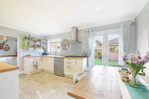Dunnock Lane - NN4