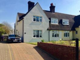 9, The Green, Lower Road, Luton LU2 8PS