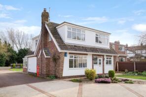 Tudor Lodge, Chapel Lane, Grimsby DN36 5SJ