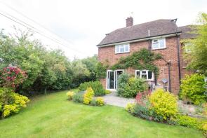 9, Hobbs Cross Cottages, Hobbs Cross Road, Theydon Garnon, Epping CM16 7NY