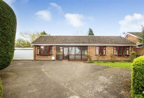 4, Grangeside, Redworth DL5 6NX