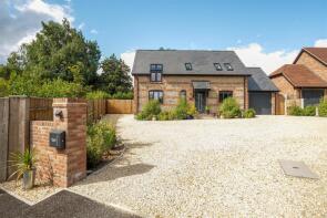Hamel View Cottage, Blandford Road, Shillingstone DT11 0SF