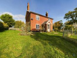 Red House, Grange Road, Eye IP23 8NF
