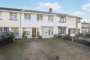 21, Wynters, Kingswood, Basildon SS16 5DG