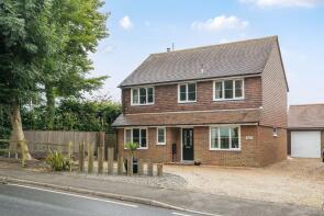 Newland House, Faversham Road, Boughton Lees, Boughton Aluph TN25 4HU