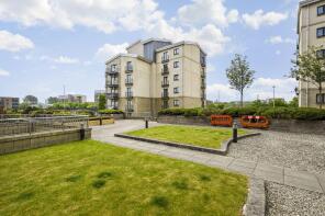 Flat 13, 20, Hesperus Crossway, Granton, Edinburgh EH5 1FX