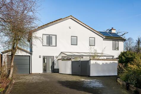 Priory Way, Hitchin, Hertfordshire, SG4