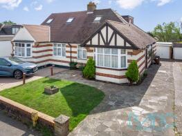6, Kingsmead, Cuffley, Potters Bar EN6 4AN