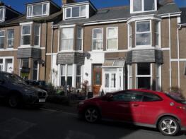 8 Glendale, Ayr Terrace, Alexandra Road, St. Ives TR26 1ED