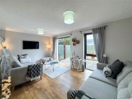 3, St James Court, Felling Central, Felling NE10 0AW