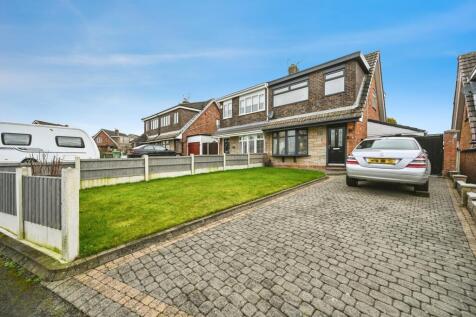 Petworth Avenue, Wigan, WN3