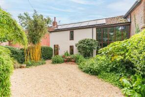 The Old Stables, Shotesham Road, Norwich NR15 1YU