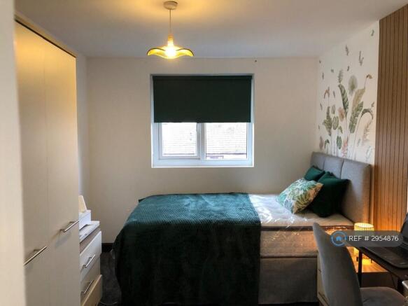 Double Room 6