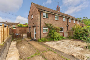 27, Moors Close, Christchurch BH23 6AL