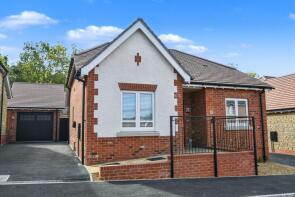 4, Rosehip Road, Bromham MK43 8FD