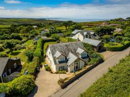 2, Goonvrea Bungalows, Beacon Drive, St. Agnes TR5 0NT