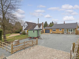 Woodlands, Old Mead Lane, Bishop's Stortford CM22 6JJ