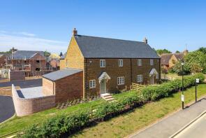1, Home Acre, Little Houghton NN7 1AG
