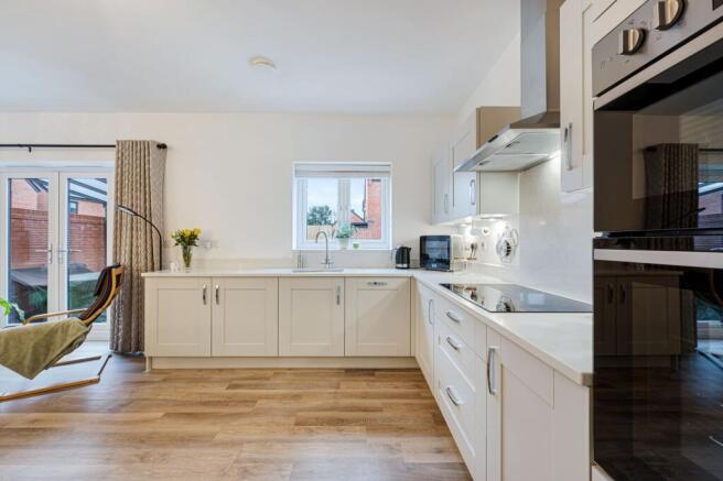 Open Plan Kitchen / Dining / Family Room Open Plan Kitchen / Dining / Family Room