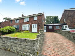 50, Heol Tir Gibbon, Penyrheol, Caerphilly CF83 2PQ
