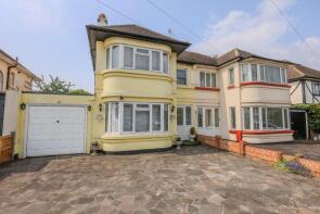 82, Prince Avenue, Southend-on-sea SS2 6NN