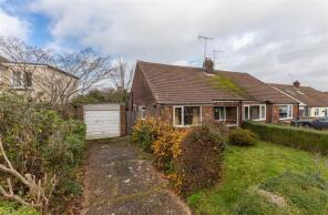 33, Springfield Avenue, Tenterden TN30 6NL