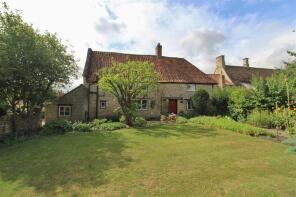 Highclere, Ancaster Lane, Grantham NG32 3NA