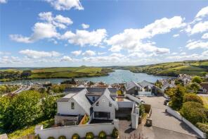 Orchard House, Bonaventure Road, Salcombe TQ8 8BE