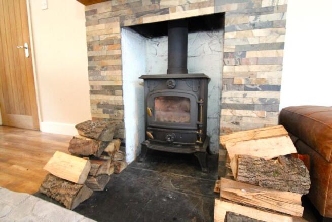 LOG BURNER