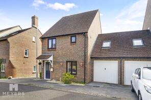8, Queens Drive, Dorchester DT2 8FP