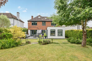 Sandy Cove, Wych Hill Way, Woking GU22 0AE