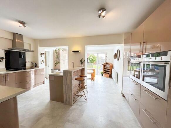 Breakfast Kitchen