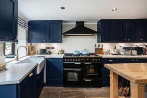 The Cottage, Steep Hill, Crawley, Witney OX29 9TW