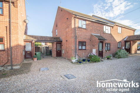 Warren Place, Dereham, NR19 1TH
