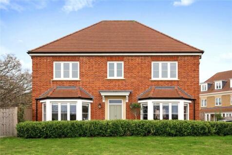Lushington Drive, Barnet, EN4