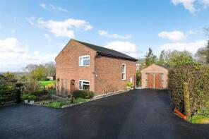 Bramble Lodge, Bishampton Road, Flyford Flavell WR7 4BX