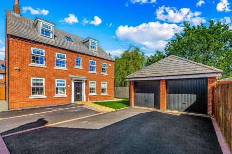Polyantha Square, Rearsby, LE7